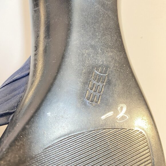 Italian Shoemakers Blue Crisscross Sandals Size 9 - Picture 7 of 11